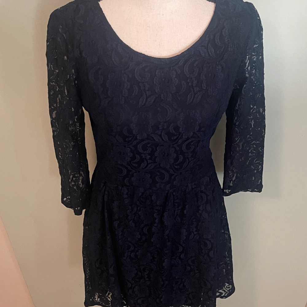Forever 21 Deep Blue Lace Dress sz M